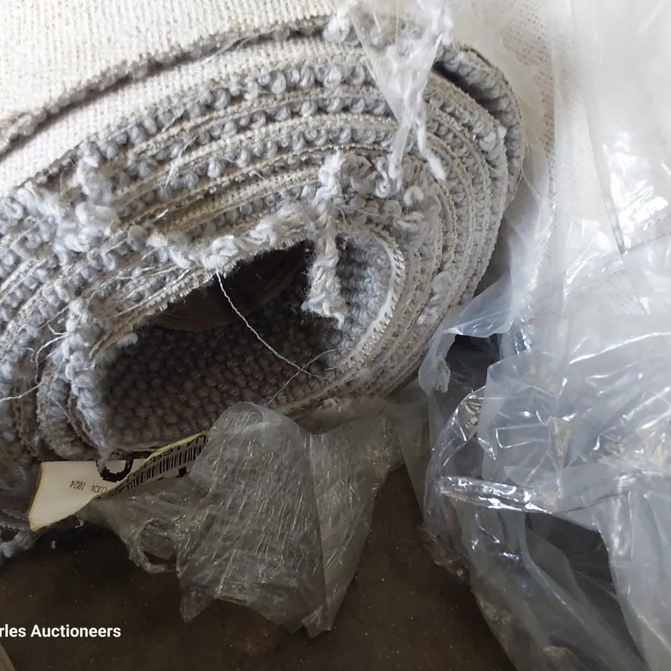 ROLL OF QUALITY HABBERLEY CLASSIC DESERT FOX CARPET 4M × 5M  APPROXIMATELY 