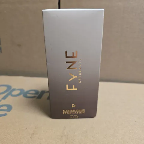 SEALED FYNE ART BEAUTY FLAWLESS FINISH FYNEDATION 30ML - FFF.27
