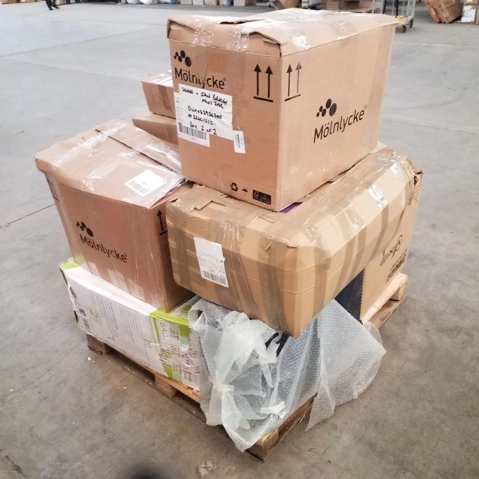 PALLET CONTAINING ASSORTED HOUSEHOLD PRODUCTS 