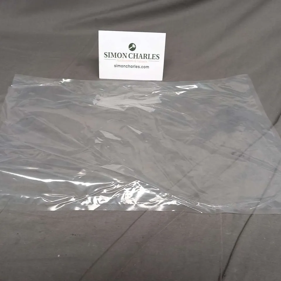 LARGE QUANTITY OF VACUUM SEALING BAGS
