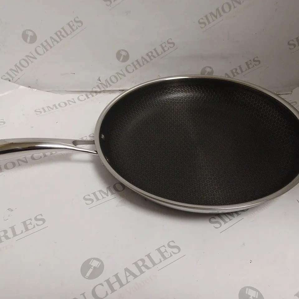 BOXED HEXCLAD HYBRID COOKWARE 12" FRYING PAN