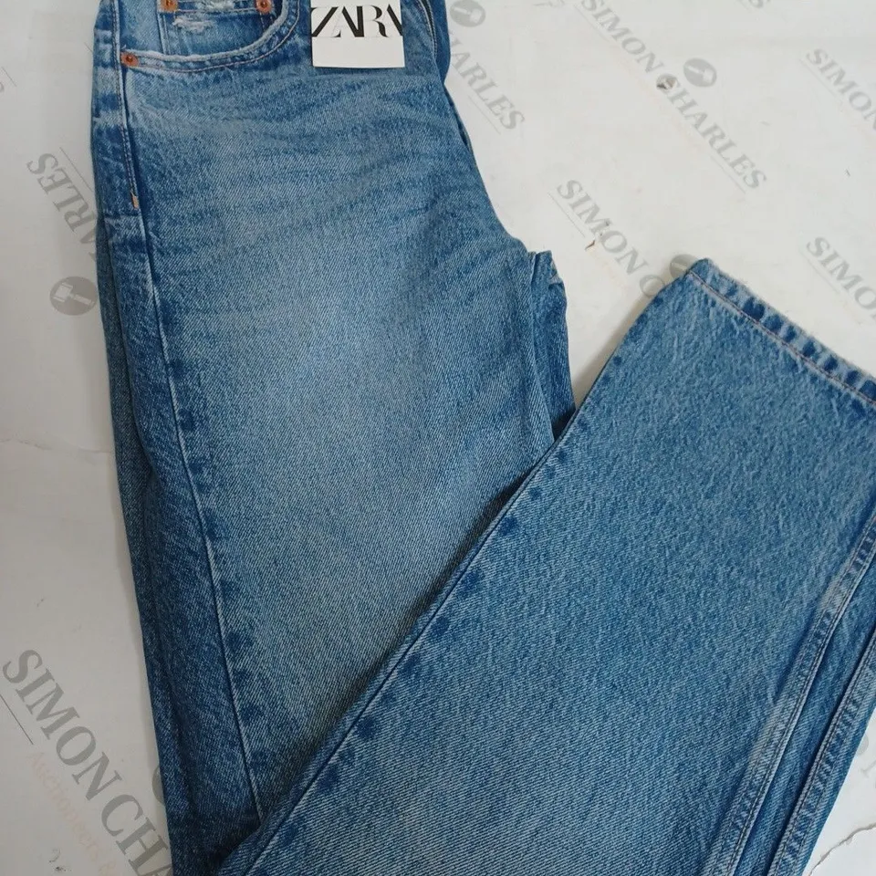 ZARA BLUE DENIM JEANS - EUR SIZE 36
