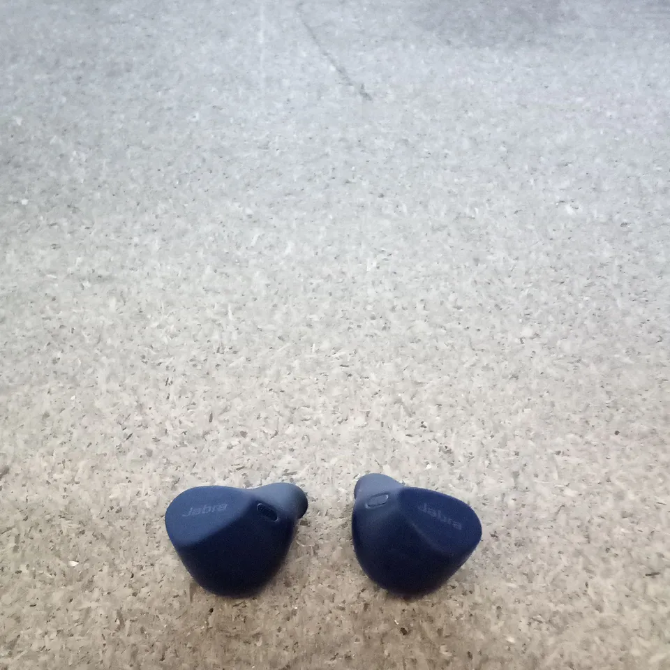 BOXED JABRA BLUETOOTH EARPHONES