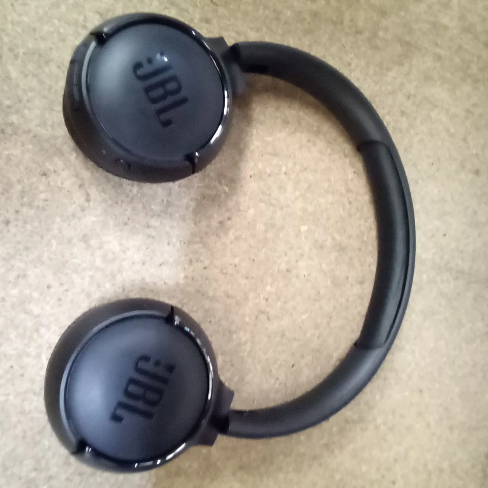 JBL TUNE510BT - WIRELESS OVER-EAR HEADPHONES