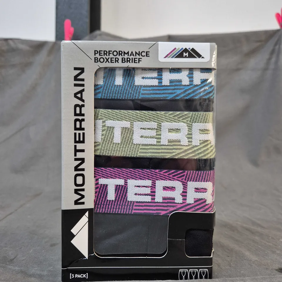 MONTERRAIN PERFORMANCE BOXER BRIEFS – 3 PACK - SIZE M