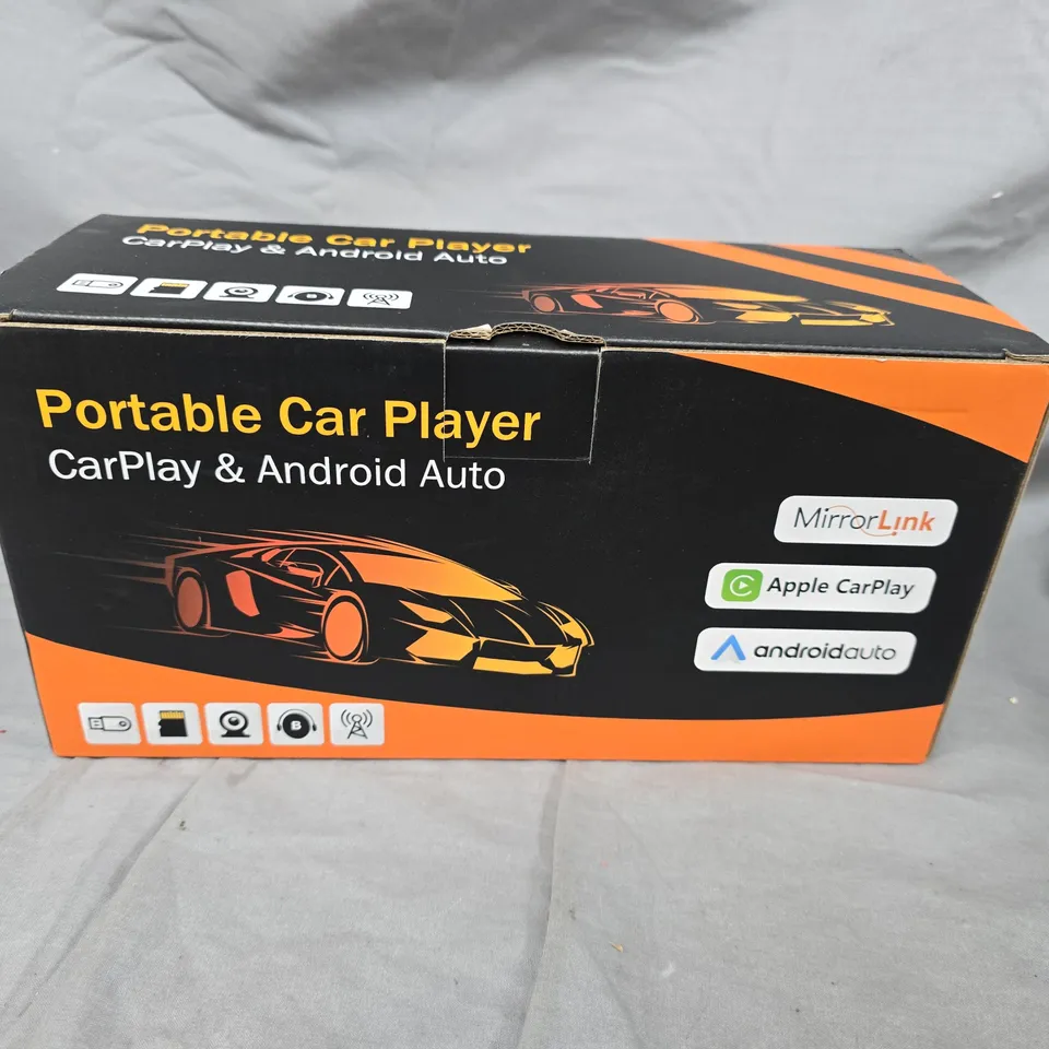 PORTABLE CAR PLAYER WITH CARPLAY & ANDROID AUTO 