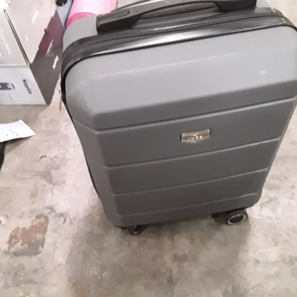 UNBOXED KEPLIN LUGG SMALL SIZE TRAVEL LUGGAGE WITH WHEELS GREY COLOUR