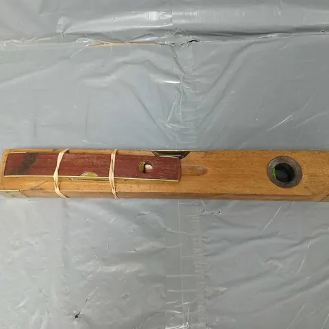 WOODEN SPIRIT LEVELS