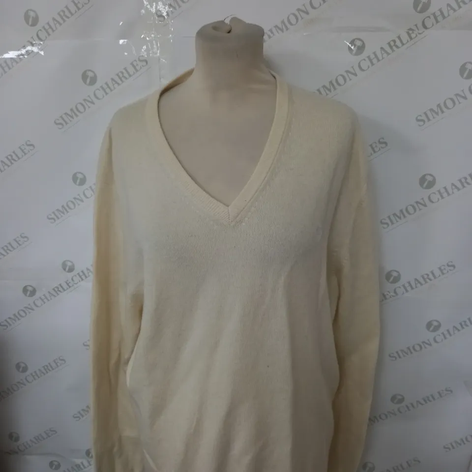 BALLANTYNE KNITTED JUMPER SIZE UNSPECIFIED