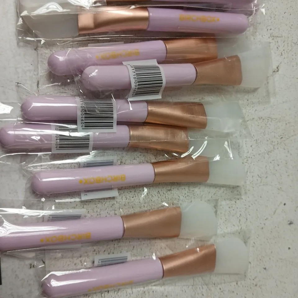 APPROX 10 BIRCHBOX SILICONE FACE BRUSHES