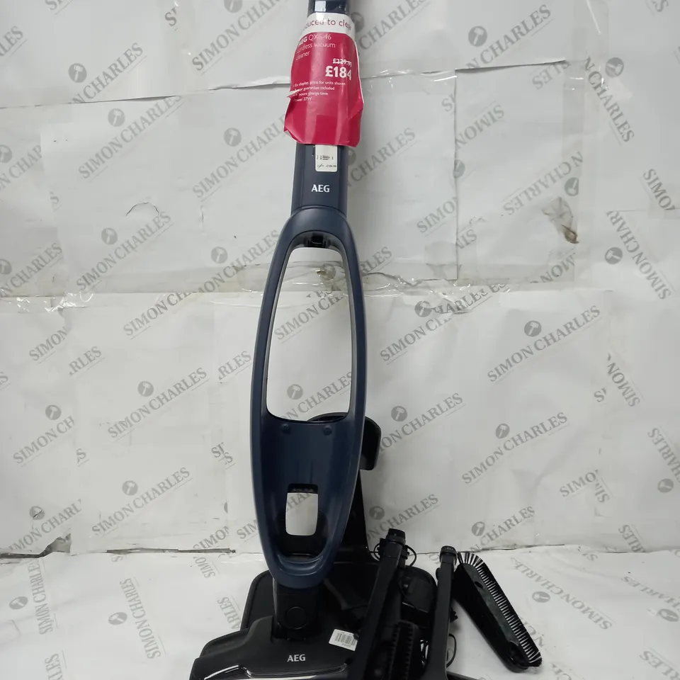AEG UPRIGHT VACUUM CLEANER 