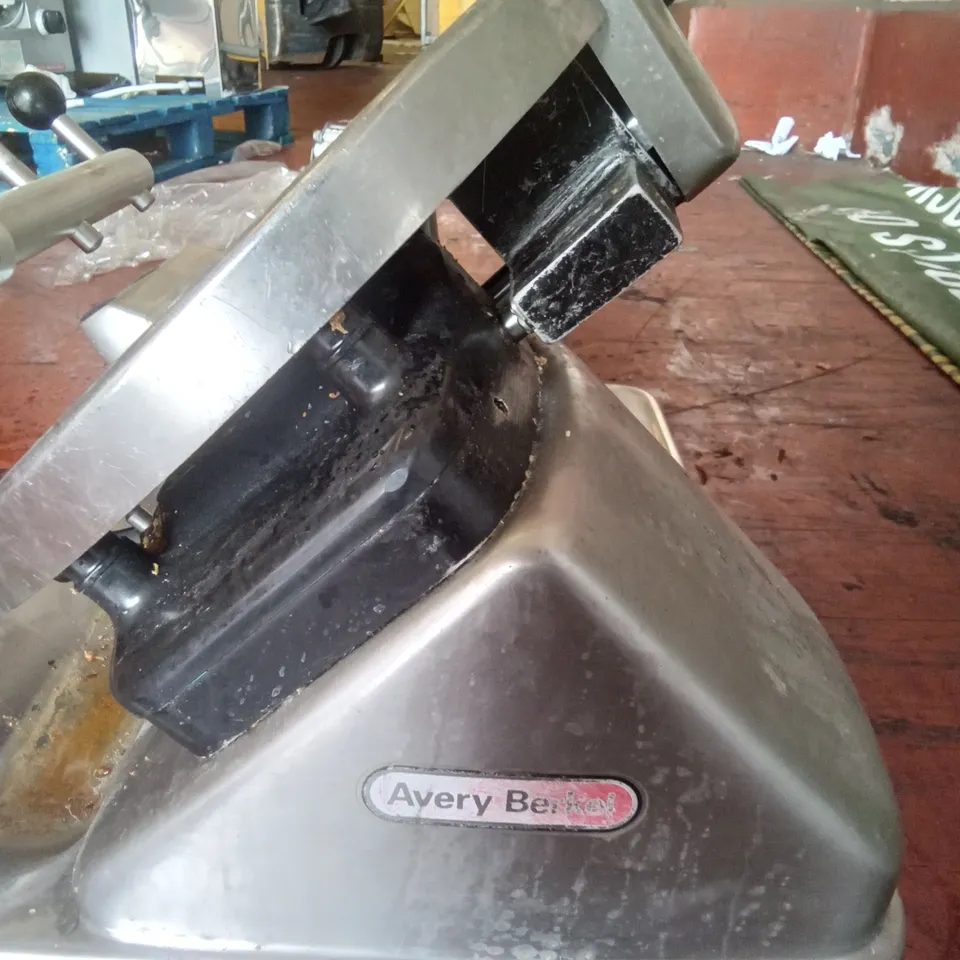 AVERY BERKEL MEAT SLICER