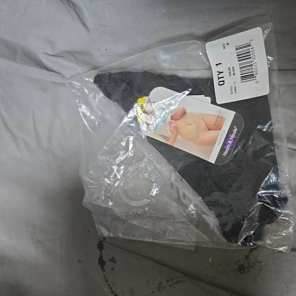 BOX OF APPROXIMATELY 25 ASSORTED CLOTHING ITEMS INCLUDING CYBERJAMMIES KNIT TOP , NAOMI & NICOLE BRIEFS , GORSENIA BRA AND GASPE TEE SHIRT 