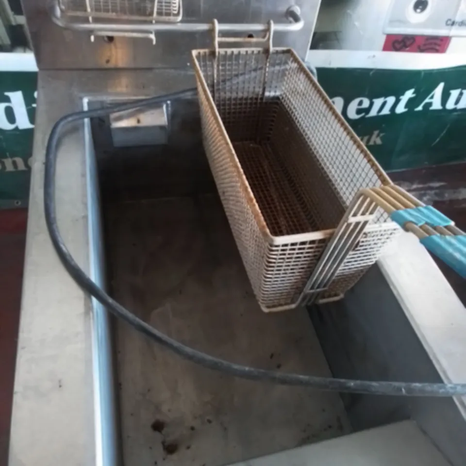 LINCAT OG7115/F/N VORTECH SINGLE TANK GAS FRYER