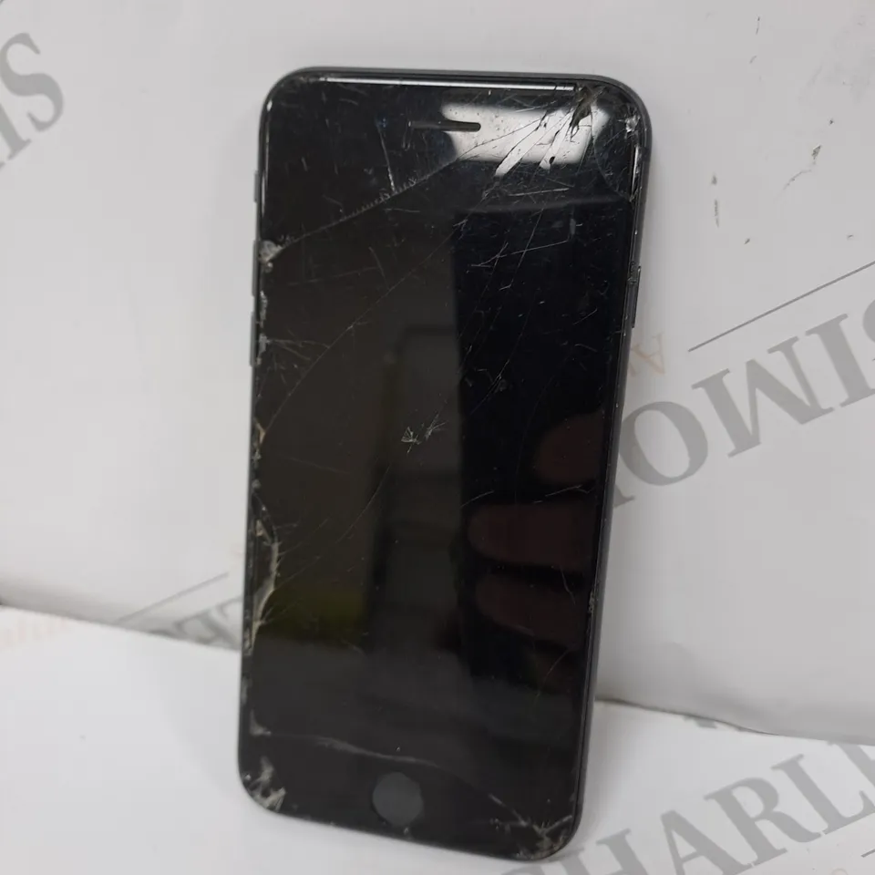 APPLE IPHONE 8 IN BLACK 