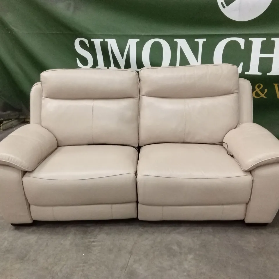 FURNITURE VILLAGE STARLIGHT POWER RECLINER LEATHER SOFA SUITE - BEIGE // 1 x 3 SEATER RECLINER SOFA, 1 x STATIC ARMCHAIR RRP £3390