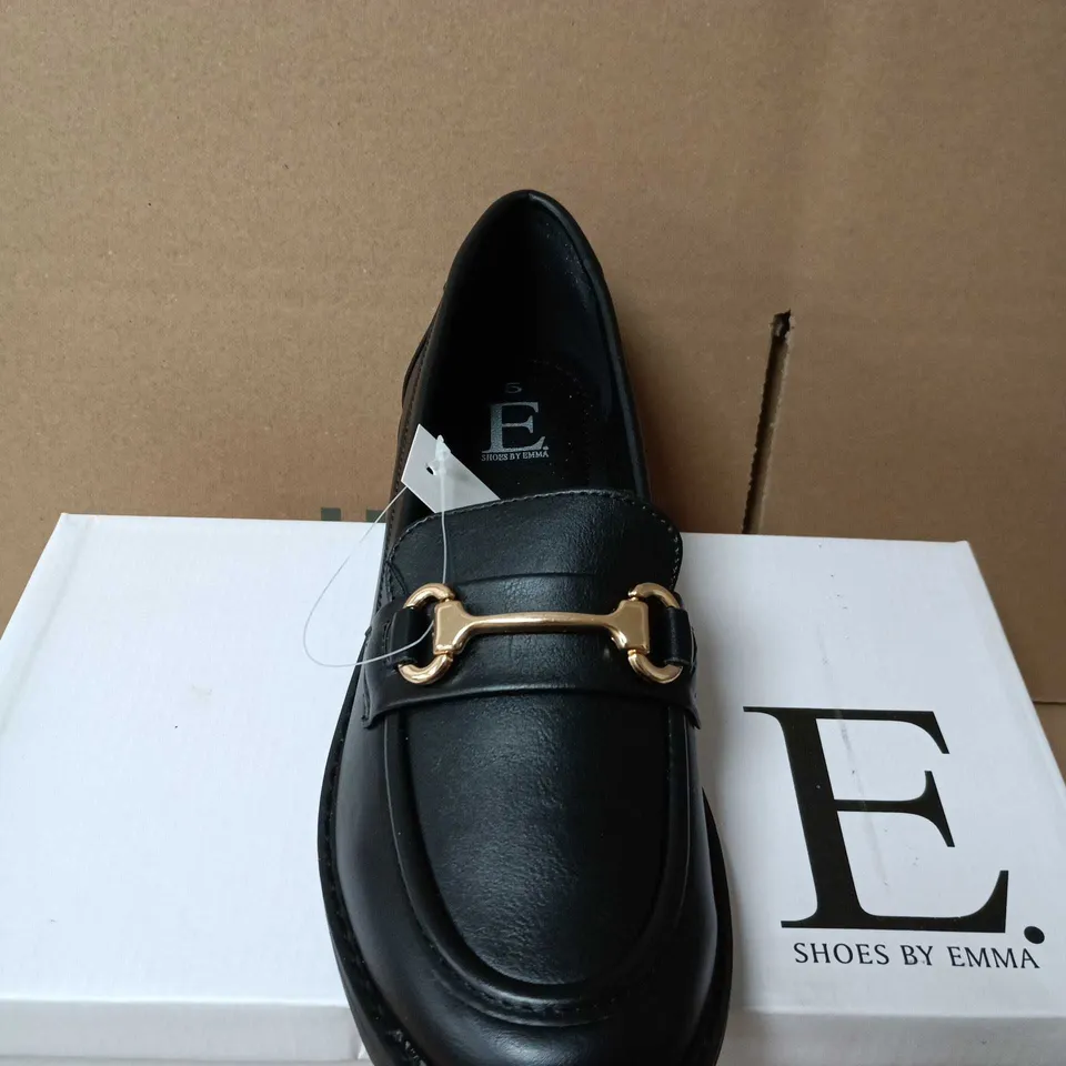 BOXED PAIR OF SHOES BY EMMA GODIVA BLACK PU LOAFERS - UK 5