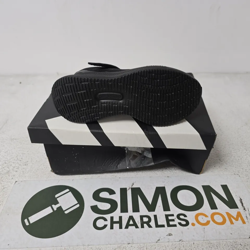 BOXED PAIR OF ADIDAS RUNFALCON 5 EL TRAINERS IN BLACK - UK 13K