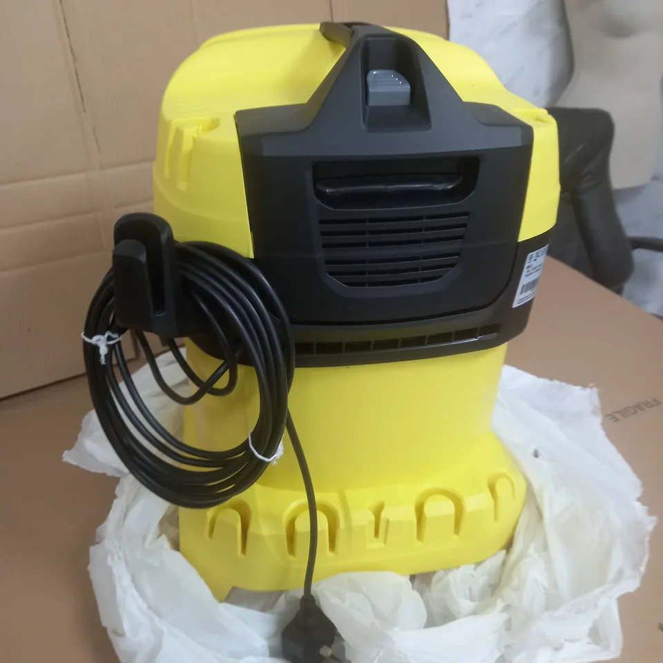 UNBOXED KARCHER WD 4 WET AND DRY CLEANER