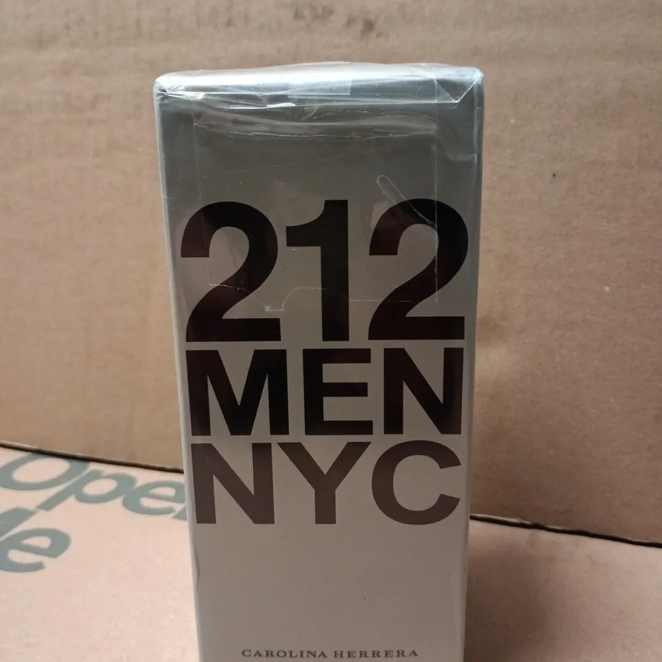 BOXED 212 MEN CAROLINA HERRERA EAU DE TOILETTE 100ML