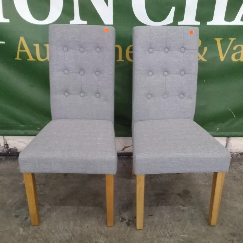 SET OF 2 NEW BEWLEY LIGHT GREY LEATHER BUTTON BACK DINING CHAIRS (OAK LEG)