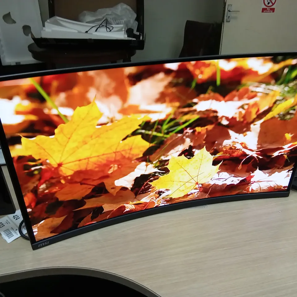 BOXED MSI MAG 321CUP QD-OLED 32" CURVED QD-OLED UHD 4K 165HZ 0.03MS HEIGHT ADJUSTABLE GAMING MONITOR