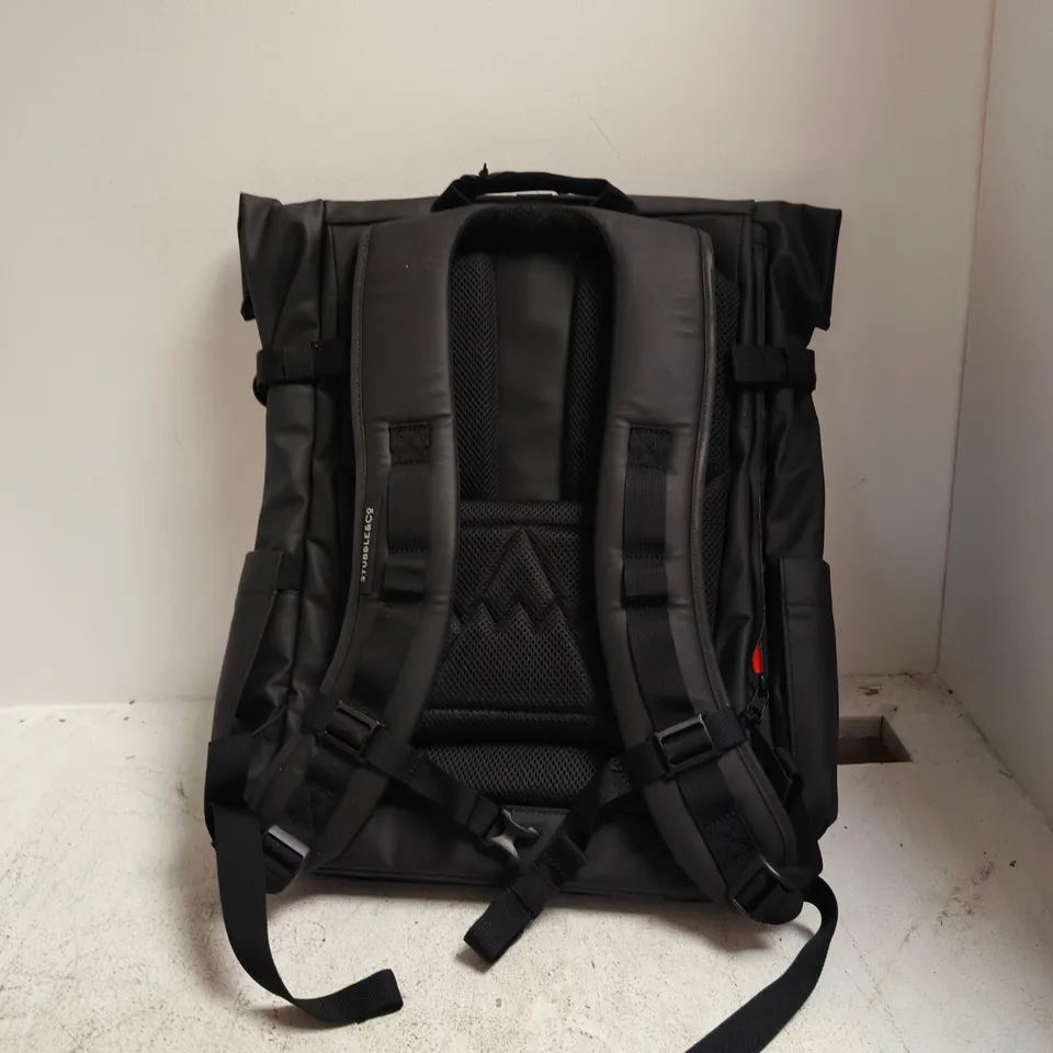 STUBBLE&CO BACKPACK – BLACK
