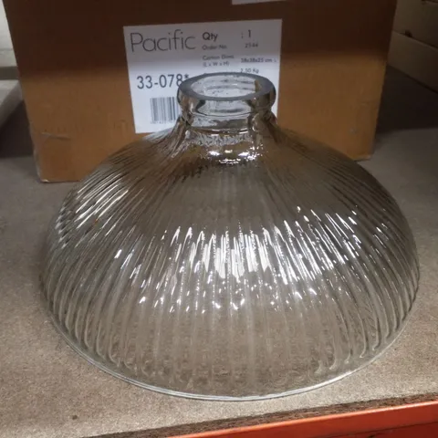 BOXED PACIFIC RIBBED GLASS DOME 