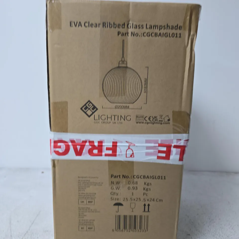 EVA CLEAR RIBBED GLASS LAMPSHADE – BOXED