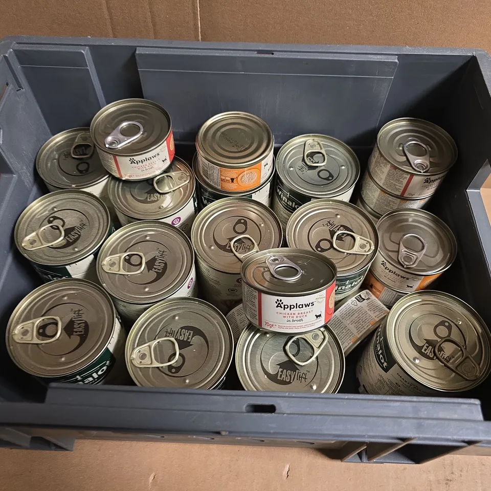 ASSORTED CAT FOOD TINS TO INCLUDE  – WINALOT & APPLAWS (APPROX. 20 CANS)