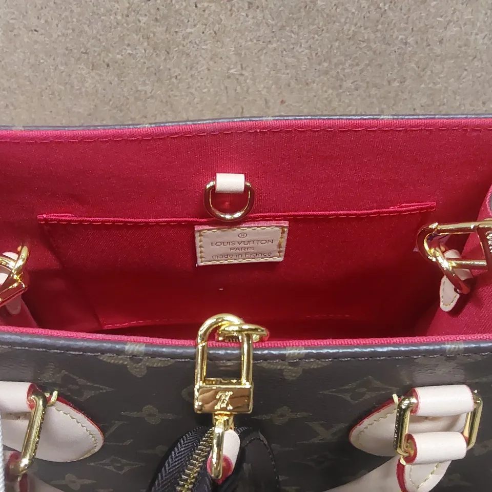 DESIGNER LOUIS VUITTON STYLE HAND BAG