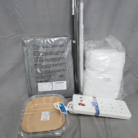 APPROXIMATELY 20 ASSORTED HOUSEHOLD PRODUCTS TO INCLUDE DOUBLE QUILTED WATERPROOF MATTRESS PROTECTOR, GREY STORAGE BOX, EXTENSION LEAD, ETC