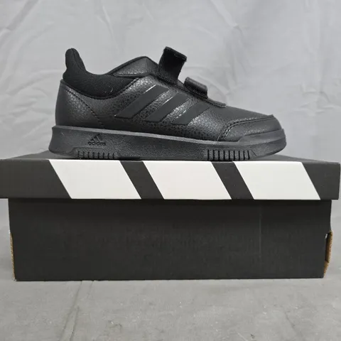 BOXED PAIR OF ADIDAS TENSAUR SPORT 2.0 KID'S SHOES IN BLACK SIZE UK 12.5K