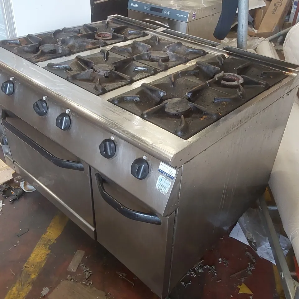 MEARNO COMMERCIAL 6-BURNER GAS RANGE COOKER