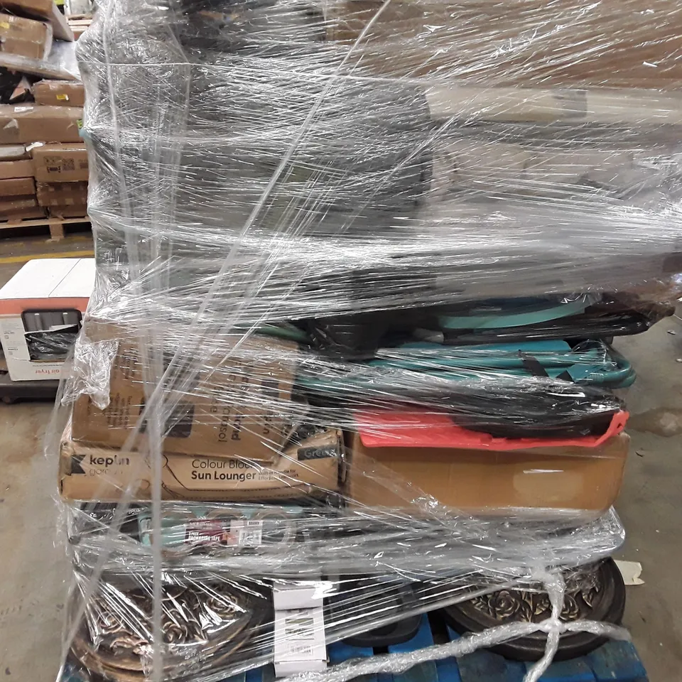 PALLET OF ASSORTED HOUSEHOLD GOODS AND PRODUCTS TO INCLUDES:PARASOL BASES,PADDED CAMPING CHAIRS,WHEELBARROW