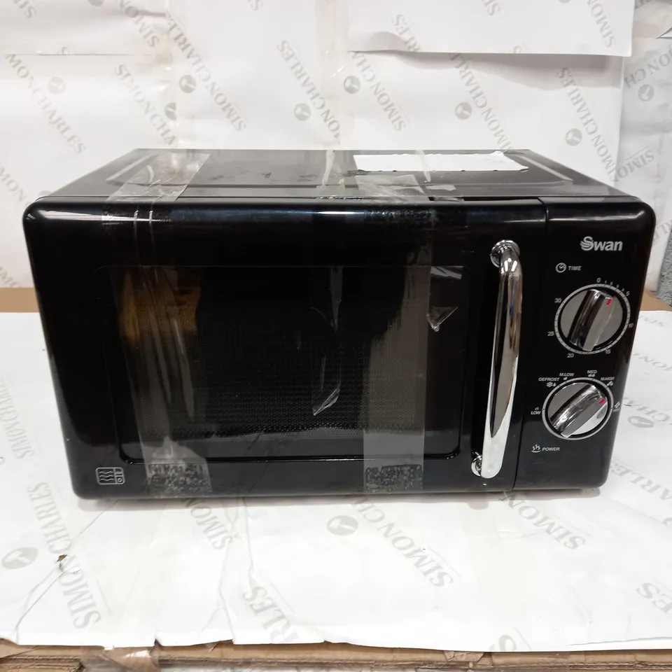 SWAN SM22080B 20L MANUAL MICROWAVE BLACK RRP £57.99