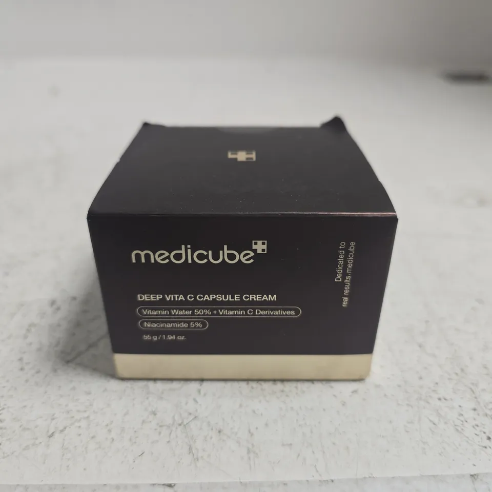 MEDICUBE DEEP VITA C CAPSULE CREAM – 55 G
