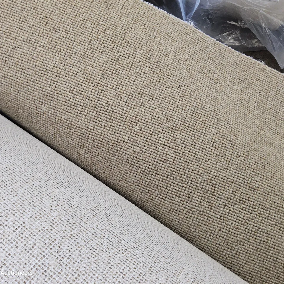 ROLL OF QUALITY TUDOR CO-ORDINATES FENNEL CARPET APPROXIMATELY 5M × 7.85M