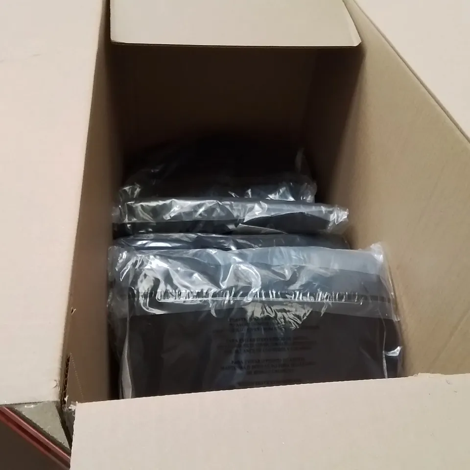 BOXED BRAND NEW APPROXIMATELY 12 CAPSULE TAPERED TROUSERS BLACK SIZE 30L