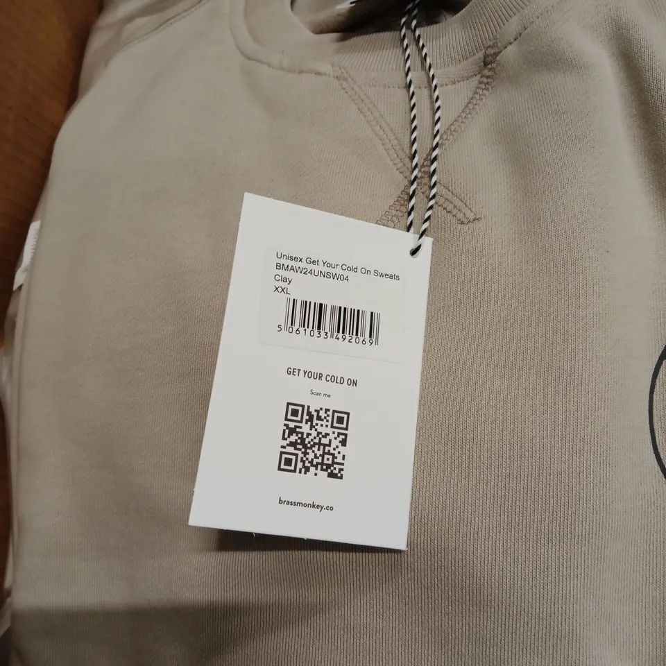 BRAND NEW BRASS MONKEY UNISEX SWEATS - APPROXIMATELY 12X // CLAY // BMAW24UNSW04 // SIZE: XXL