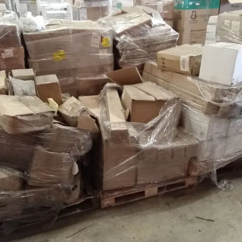 3 X PALLETS OF ASSORTED HOUSEHOLD GOODS AND PRODUCTS TO INCLUDE; PARASOLS, BOXES OF BLUE HAND TOWELS ETC