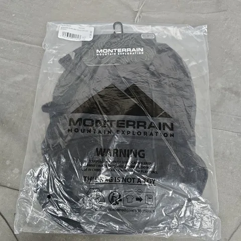 BAGGED MONTERRAIN MERIDIAN BARACLAVA IN BLACK