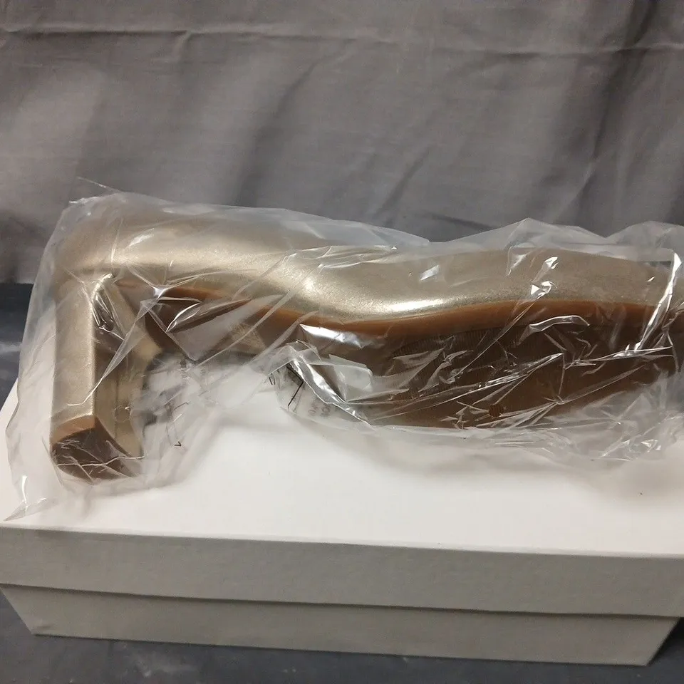 LK BENNETT WOMEN'S GOLD METALLIC HIGH HEELS – PAIR, BOXED EU SIZE 42