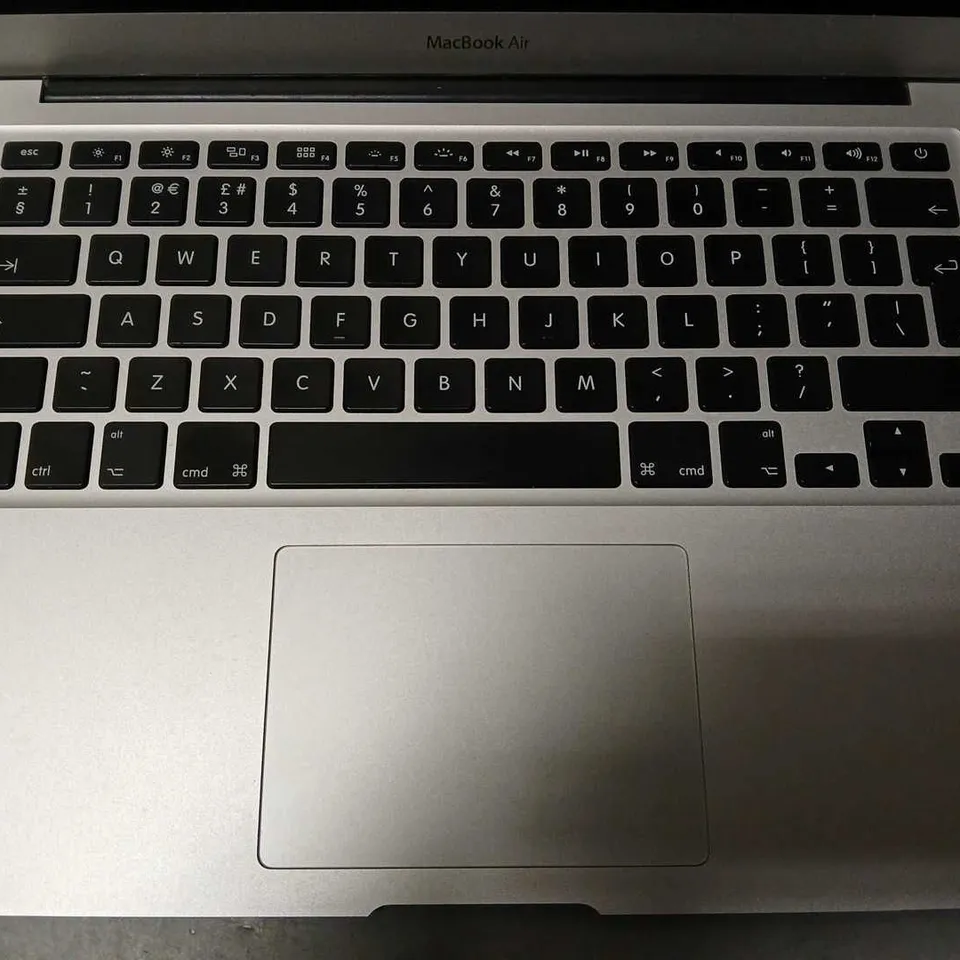 APPLE MACBOOK AIR A1466, 13.3''