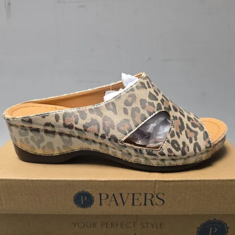 BOXED PAVERS METALLIC LEOPARD OPEN TOE SHOES - SIZE 5 