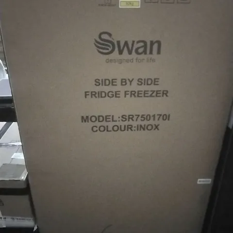 SWAN
SR750170I 90CM WIDE TOTAL NO FROST AMERICAN STYLE FRIDGE FREEZER - INOX