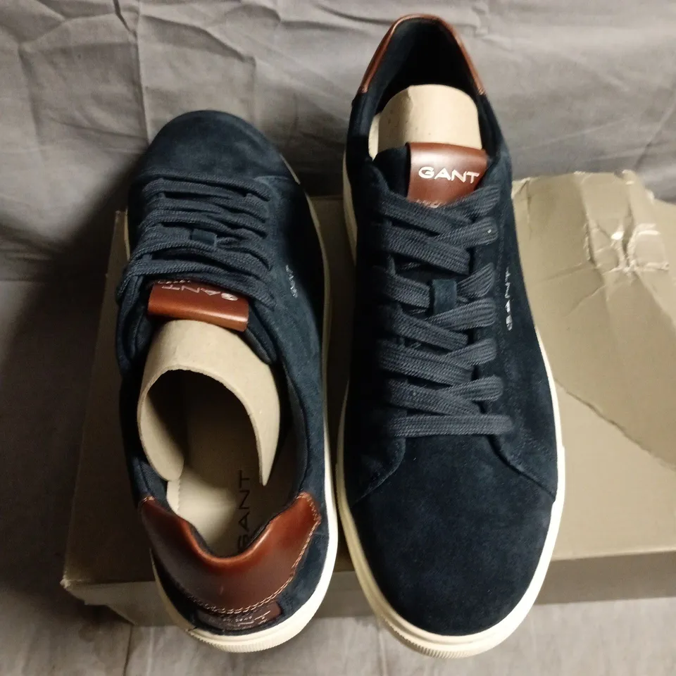 GANT MC JULIEN NAVY SUEDE/COW LEATHER TRAINERS – UK 9 (EU 43)