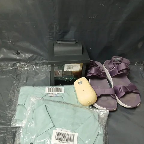 APPROXIMATELY 10 ASSORTED ITEMS TO INCLUDE COOKS ESSENTIALS ELECTRIC CAN OPENER, SKECHERS SANDALS, MINI FIREPLACE, ETC