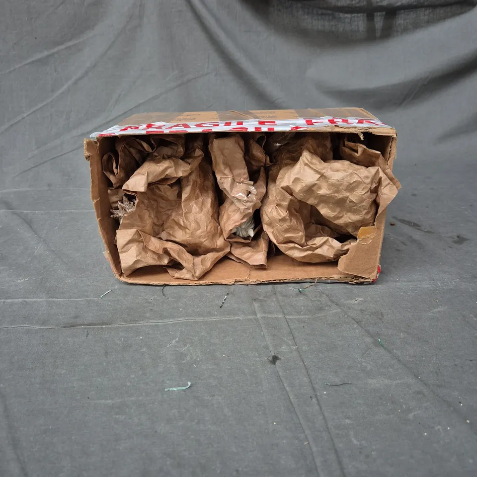 SET OF 3 CERAMIC FIGURINES ON BASES – ASSORTED CHARACTERS