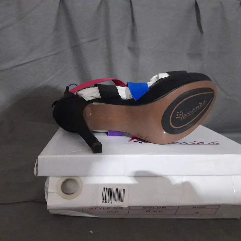 APPROXIMATELY 9 BOXED PAIR OF LAVANDA HEELED SANDALS SHOES IN VARIOUS SIZES TO INCLUDE SIZE 38EU 
